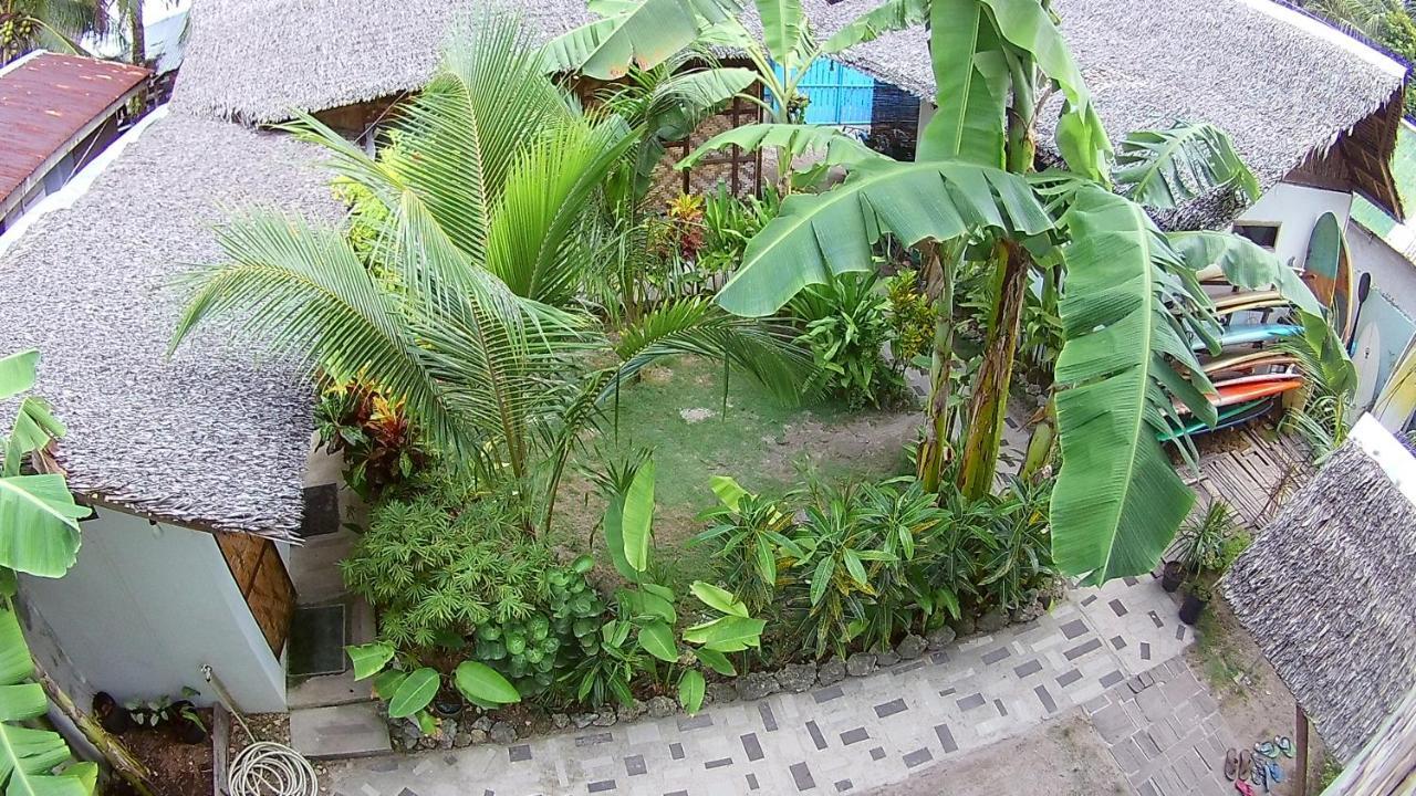 Footprints Homestay (Adults Only) Хенерал Луна Екстериор снимка