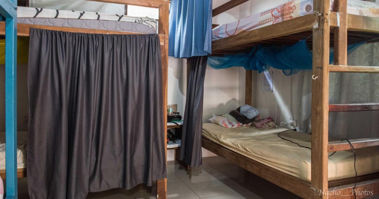 Footprints Homestay (Adults Only) Хенерал Луна Екстериор снимка